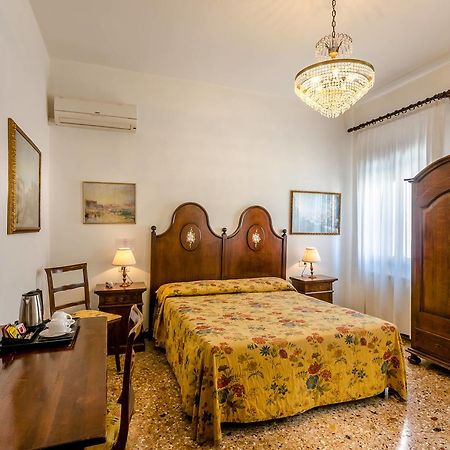Casa Rezzonico Bed & Breakfast Venesia Bagian luar foto
