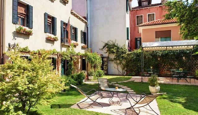 Casa Rezzonico Bed & Breakfast Venesia Bagian luar foto